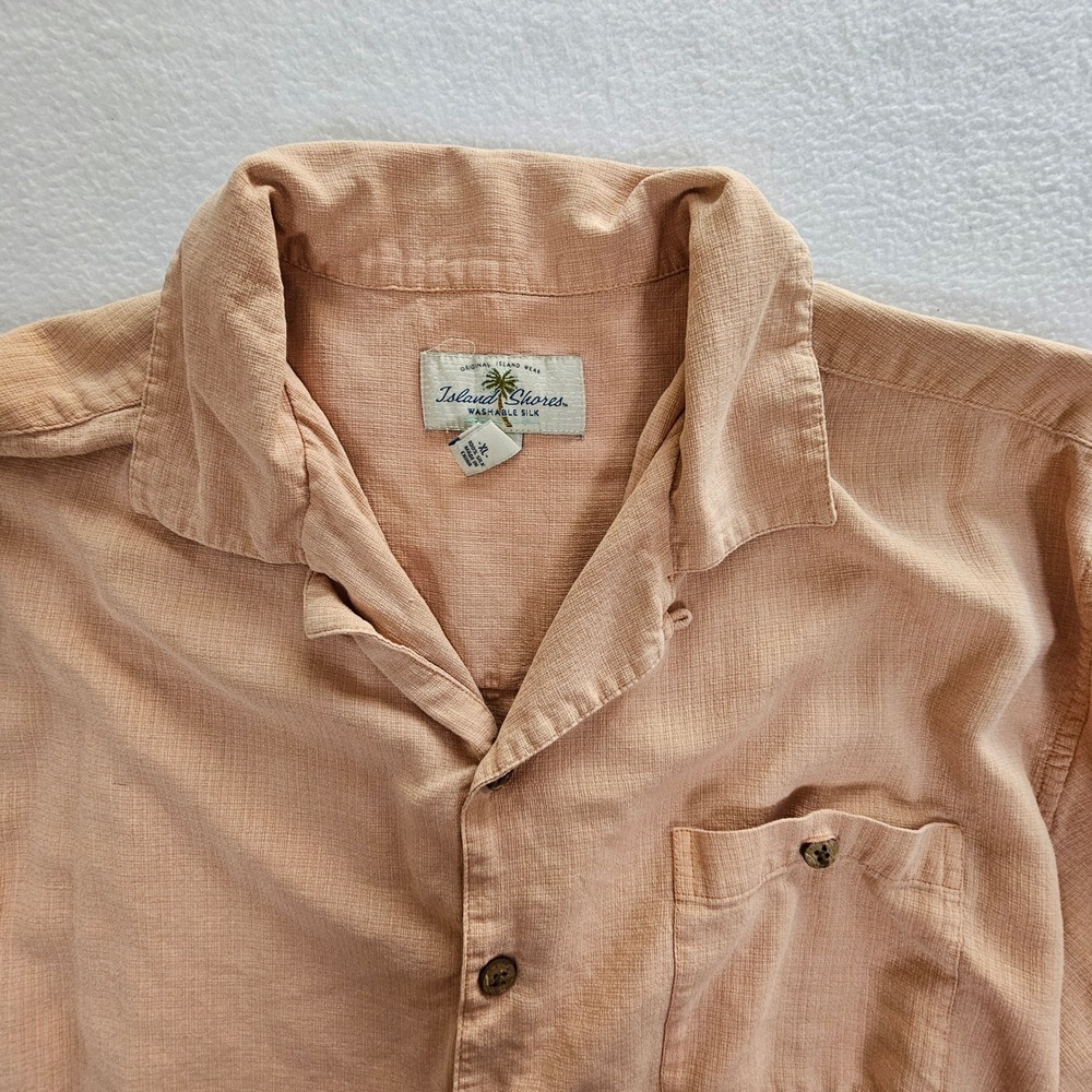 Island Shores Mens XL Washable Silk Camp Shirt Short Sleeve PeachSalmon Textured - Picture 3 of 10